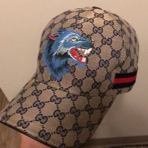 Gucci Wolf Embroider Hat